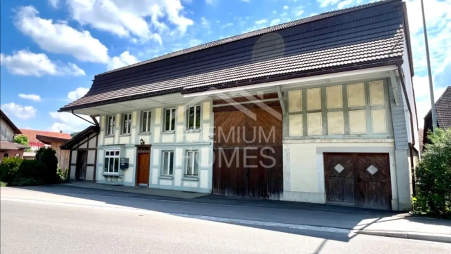 Mehrfamilienhaus kaufen - 3297 Leuzigen