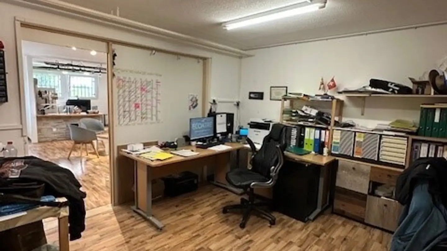 Commercial for rent - Route Principale 140, 1642 Sorens