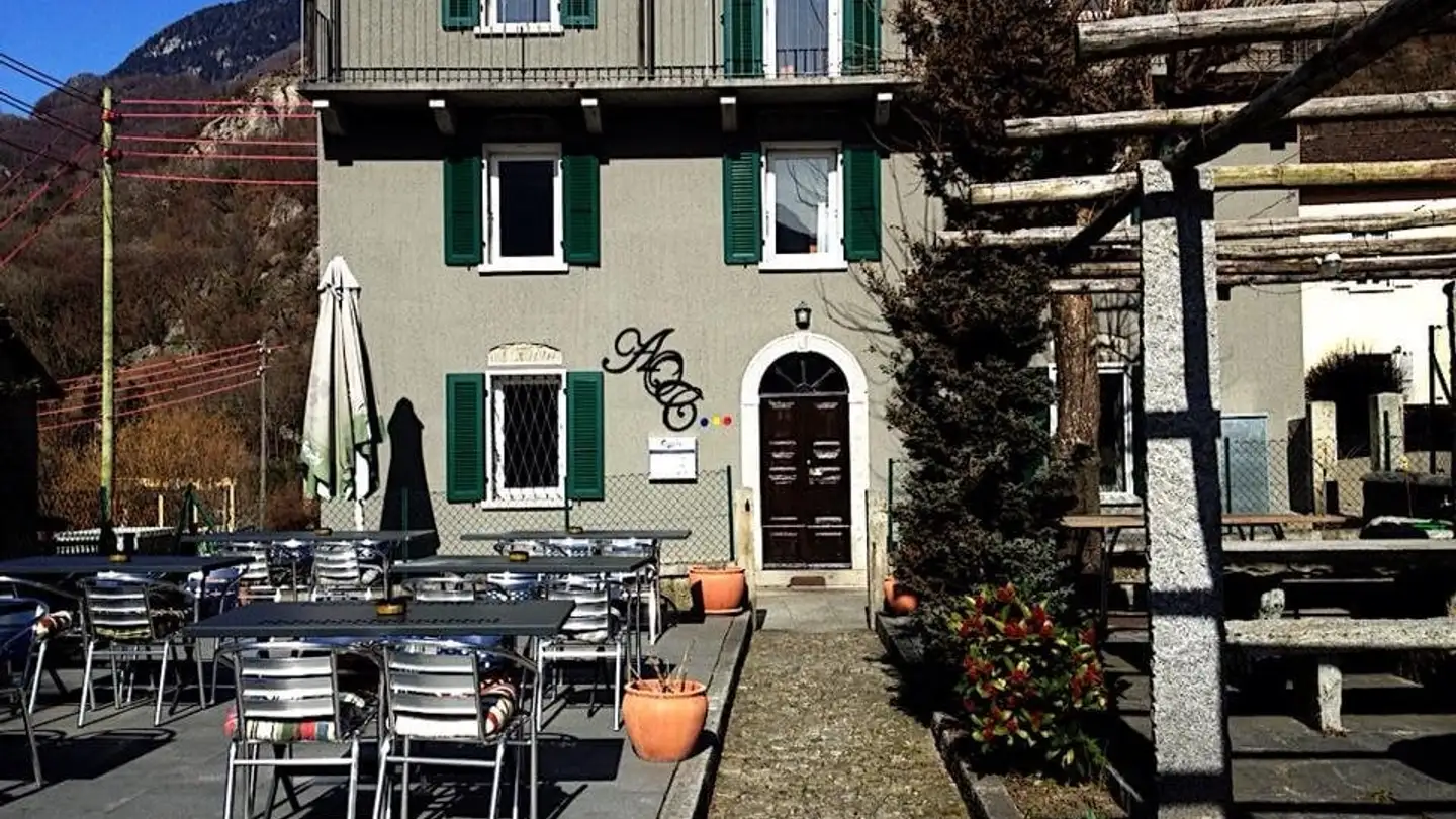 Einfamilienhaus kaufen - 6702 Claro