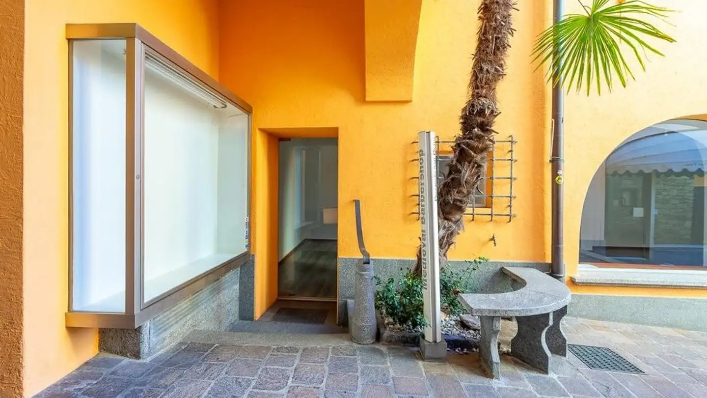 Commercial à louer - Passaggio San Pietro, 6612 Ascona