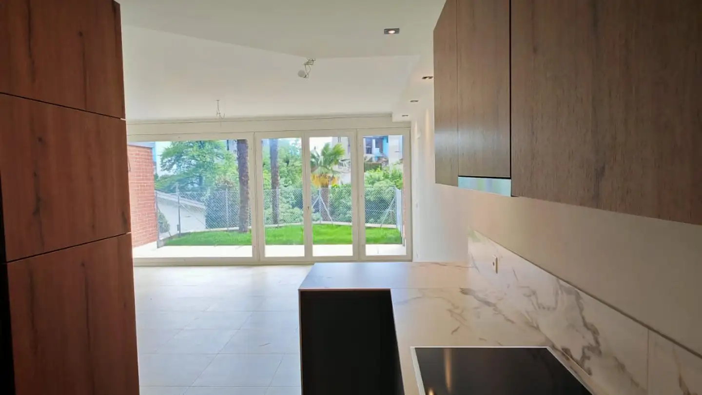 Wohnung kaufen - Vicolo Della Pergola, 6648 Minusio - Foto 2