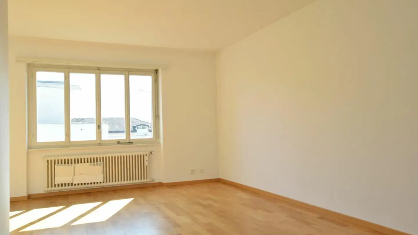 Apartment for rent - Via Dei Fiori 1, 6600 Muralto - Photo 2