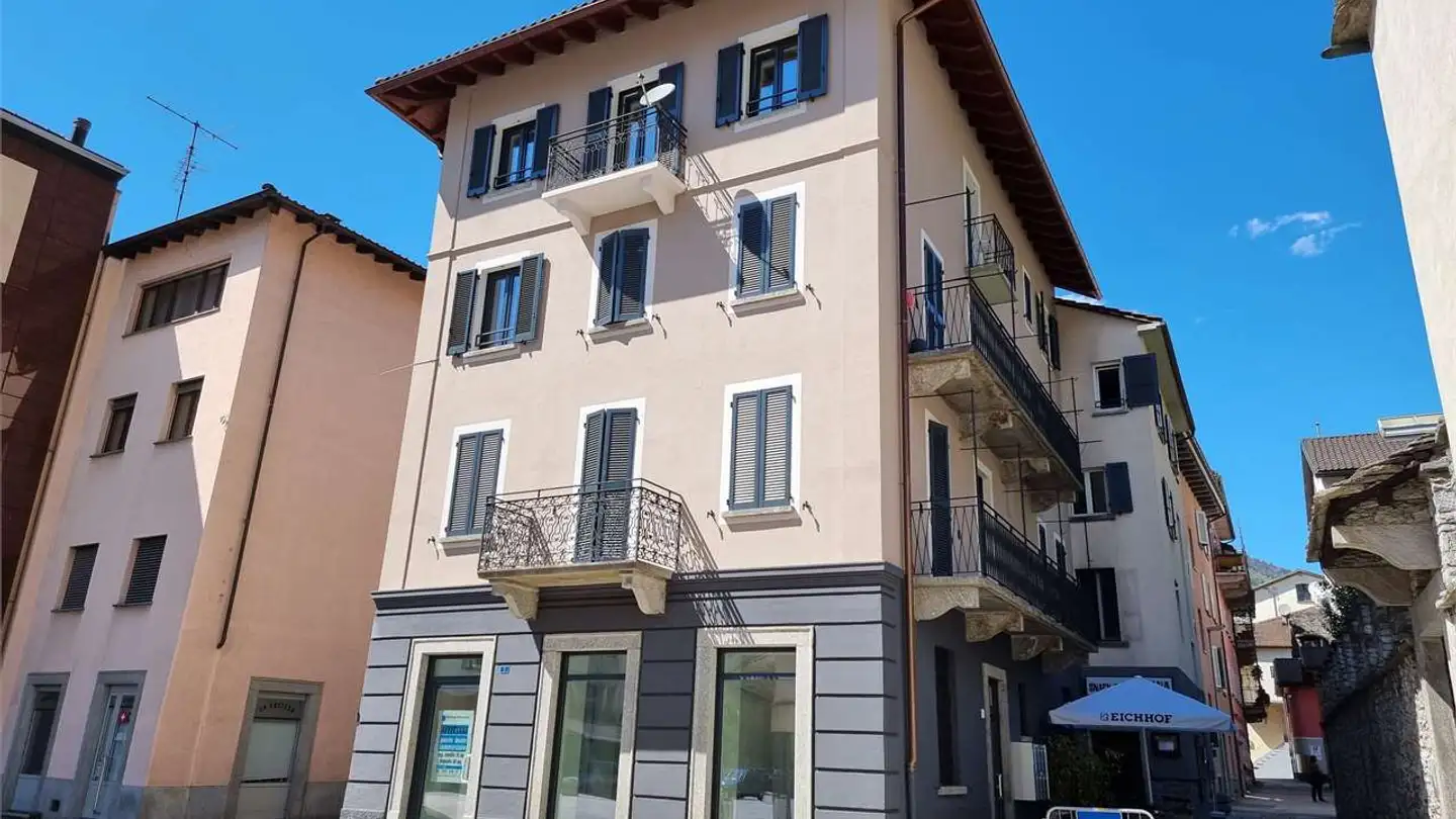 Edificio residenziale in vendita - Contrada Cavalier Pellanda 3, 6710 Biasca - Photo 2
