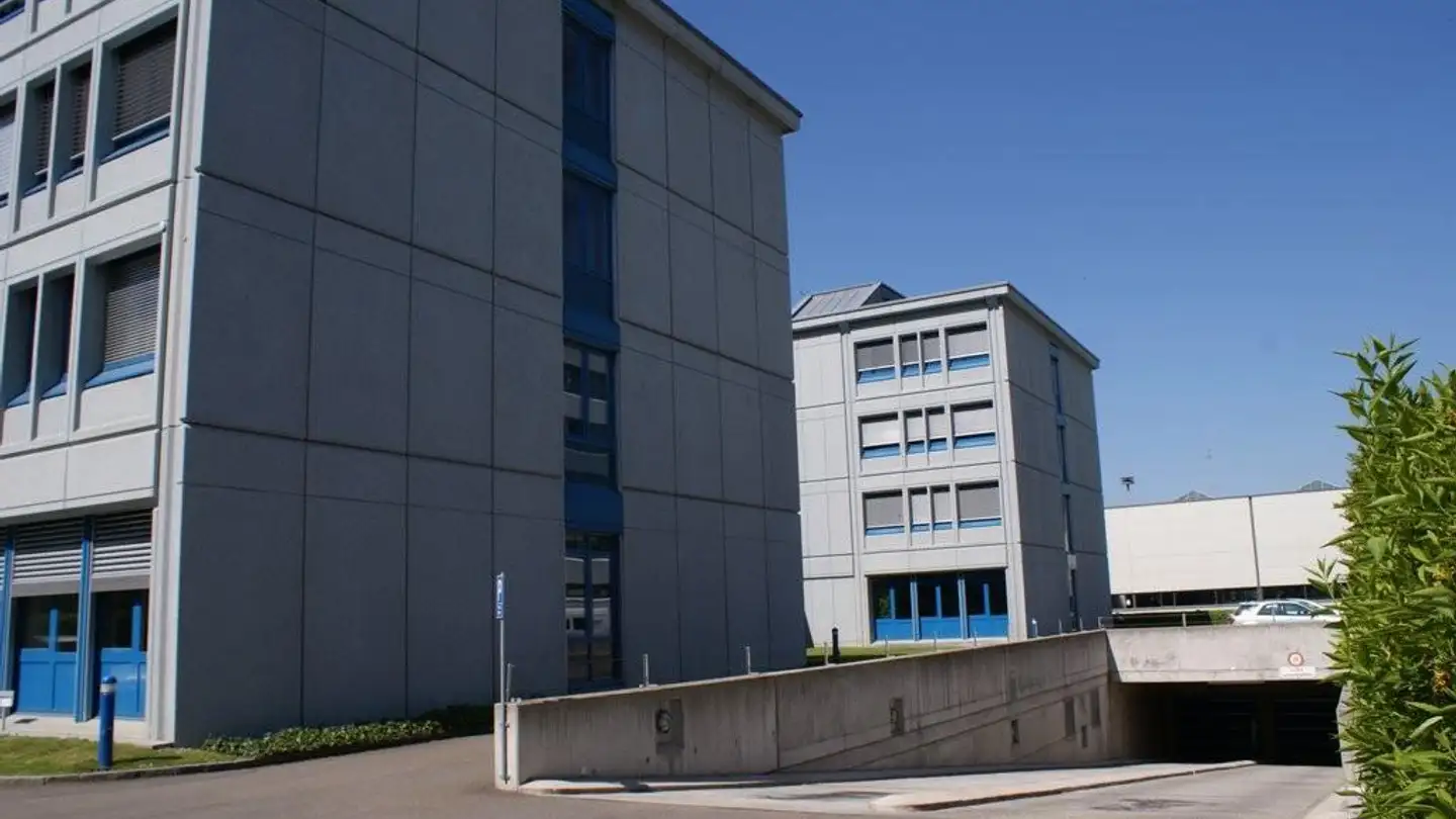 Tiefgaragenstellplatz mieten - Grüzefeldstrasse 41, 8404 Winterthur