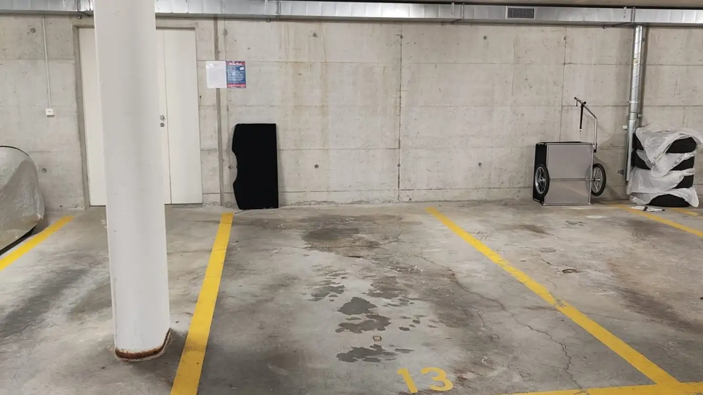 Outdoor parking space for rent - Spitalstrasse 12, 8180 Bülach
