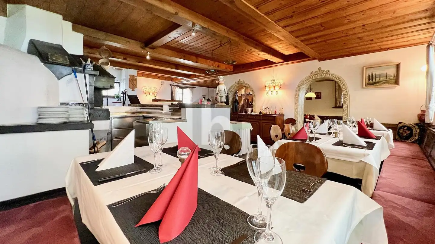 Restaurant kaufen - 7031 Laax GR - Foto 2