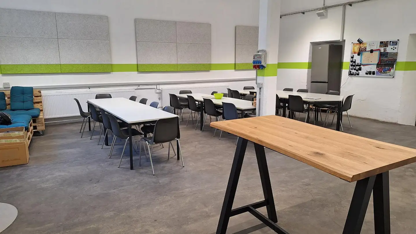 Gewerbe mieten - Militärstrasse 22, 8889 Plons - Foto 2