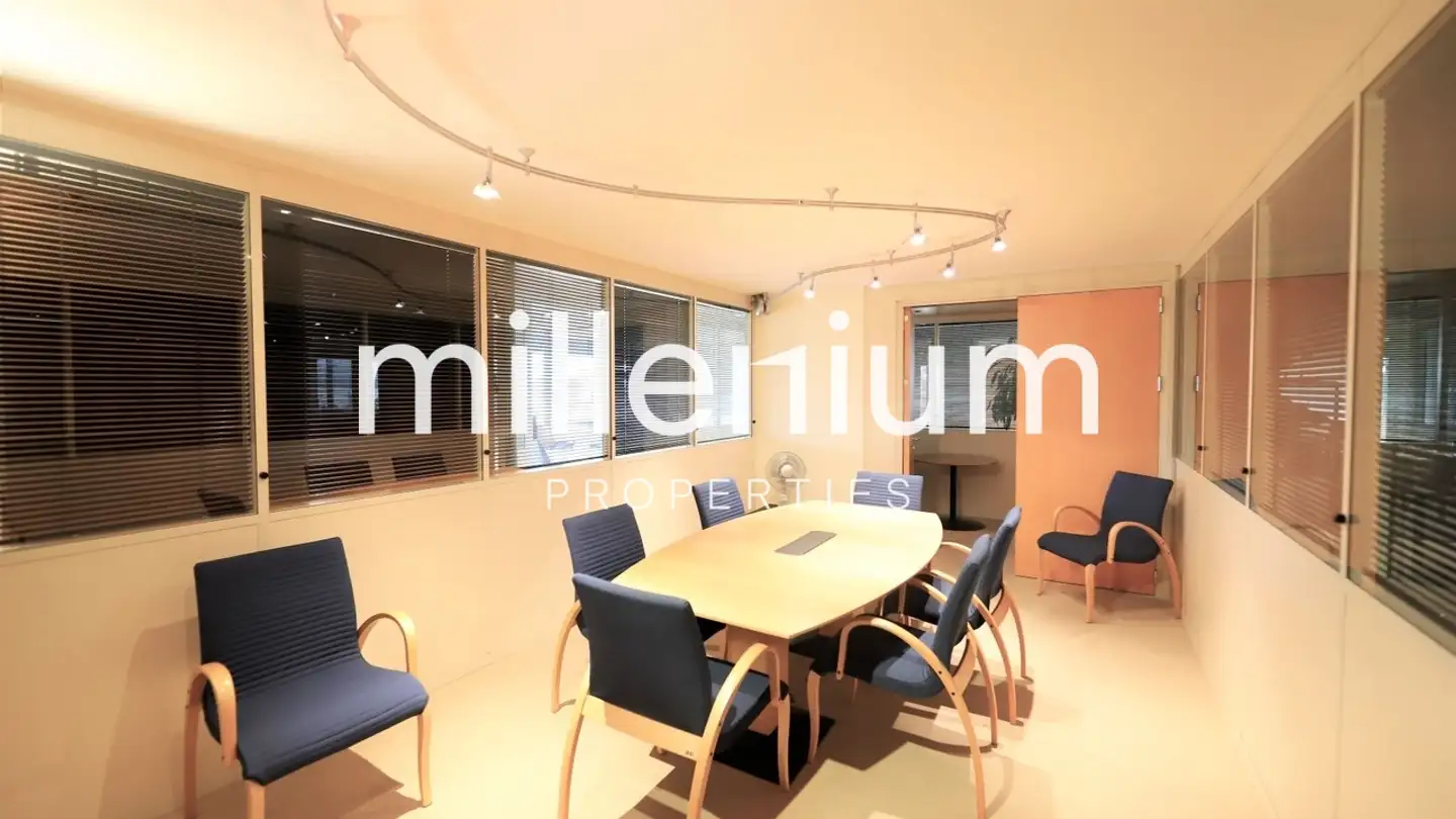 Commercial for rent - 1295 Mies - Photo 2