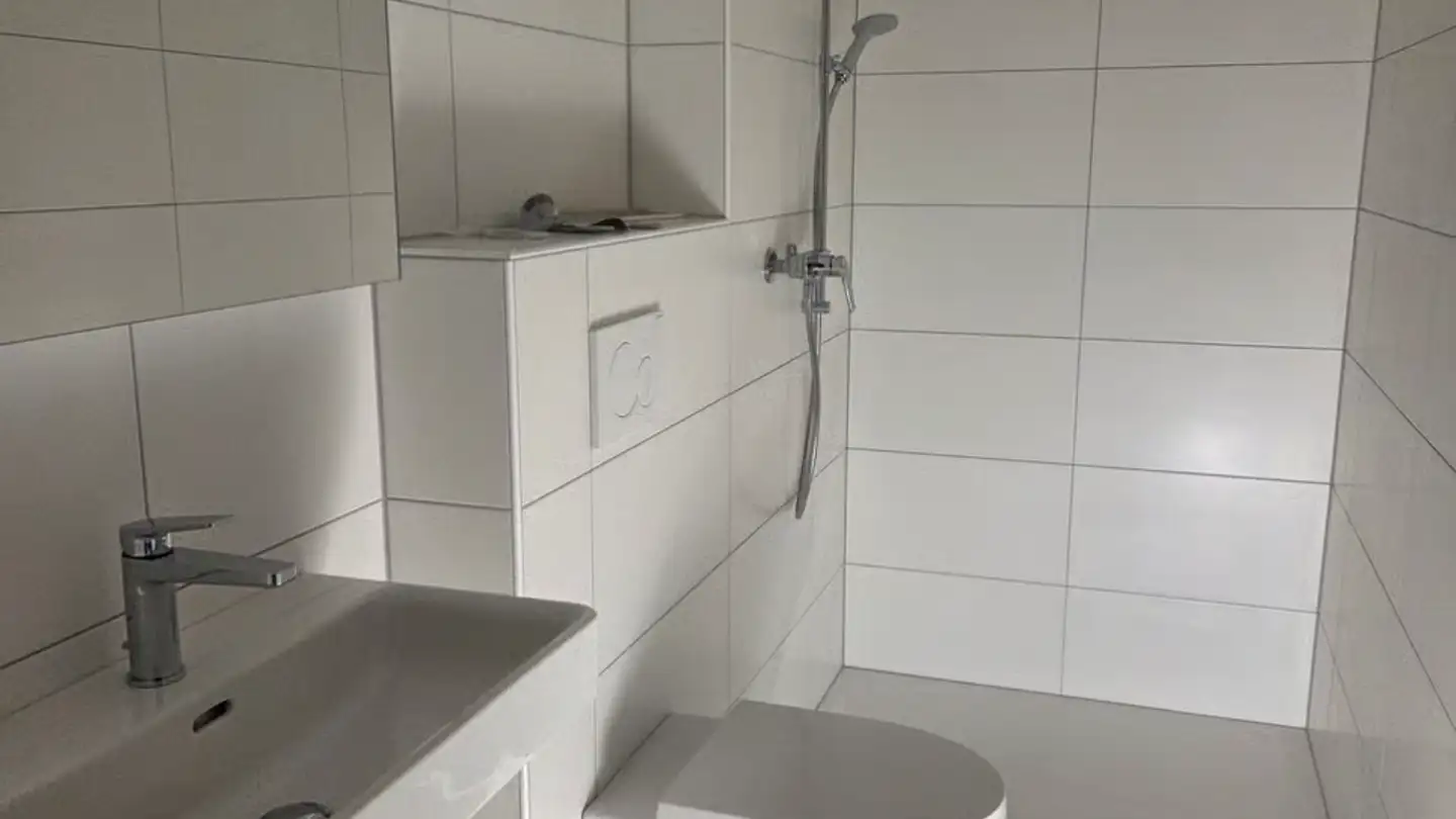 Appartement à louer - Rue Des Oeuches 25, 2740 Moutier - Photo 2