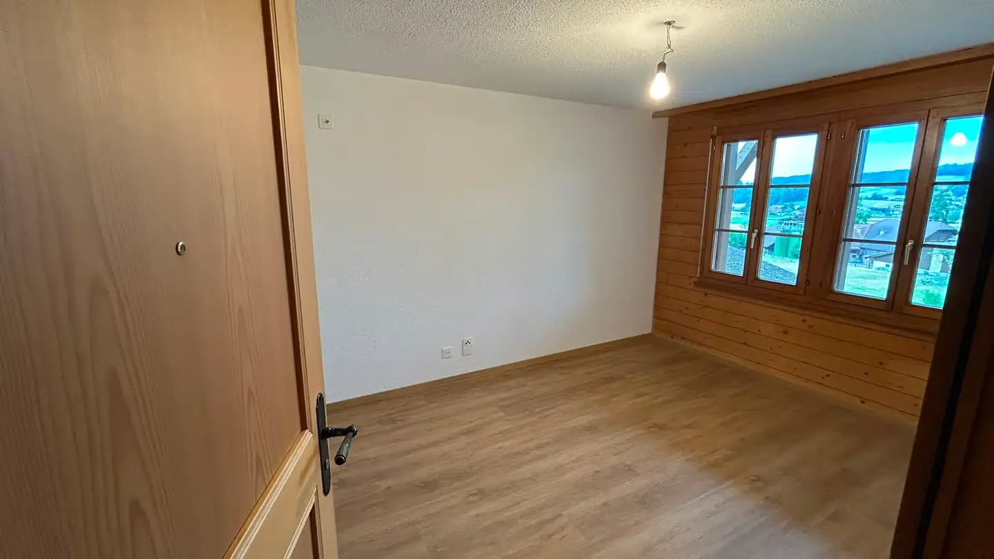 Appartement à louer - Einschlag 99, 3663 Gurzelen