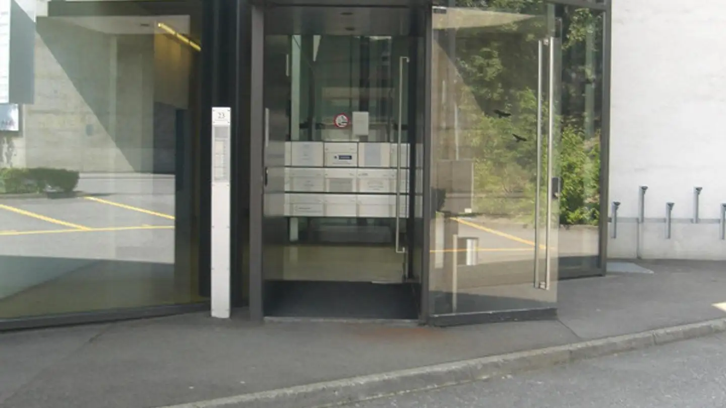 Commerciale in affitto - Bodenstrasse 23, 6403 Küssnacht am Rigi - Photo 3