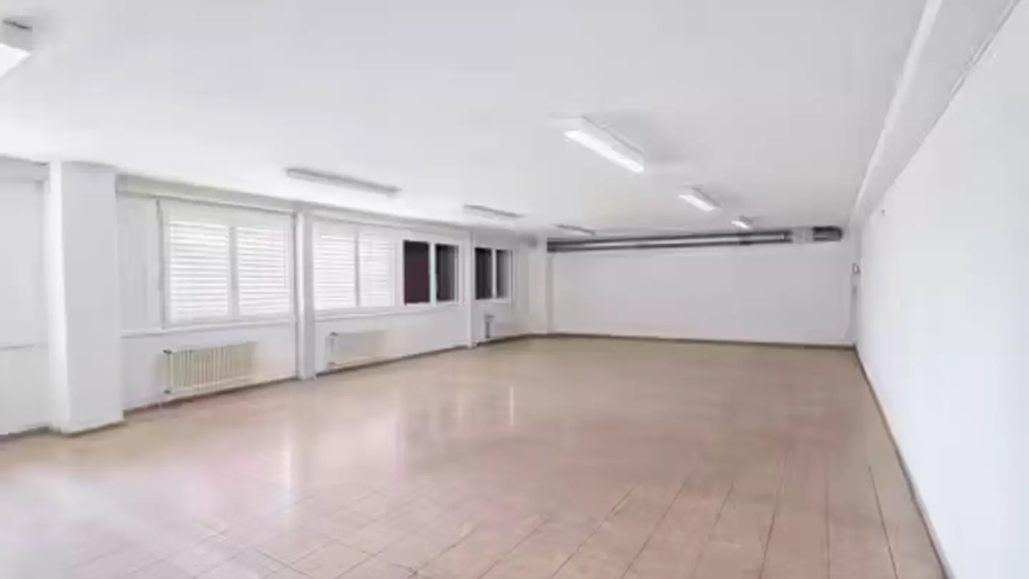 Mischgenutztes Gebäude mieten - 6850 Mendrisio