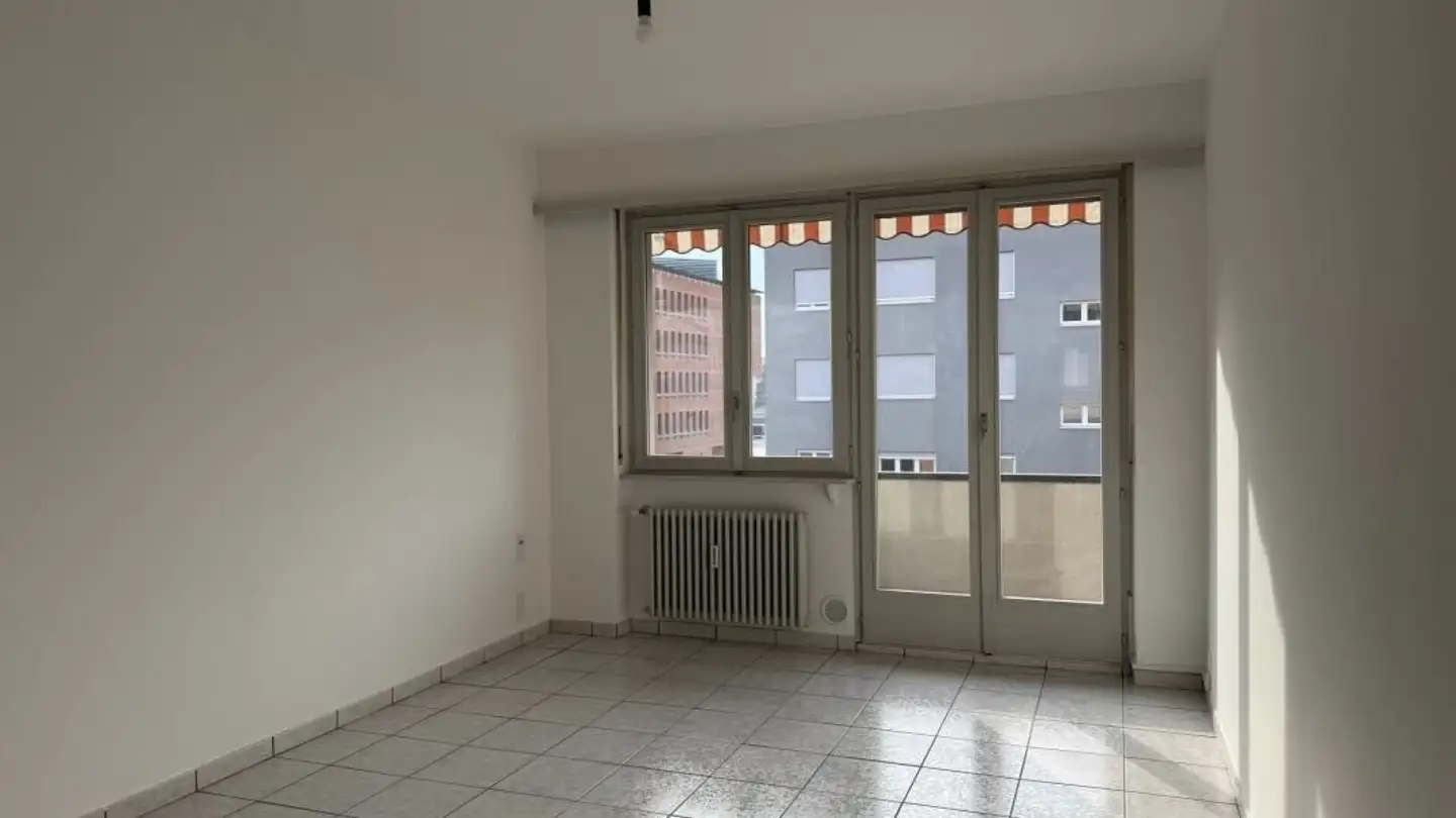 Wohnung mieten - Via Dei Gaggini 2a, 6500 Bellinzona - Foto 2