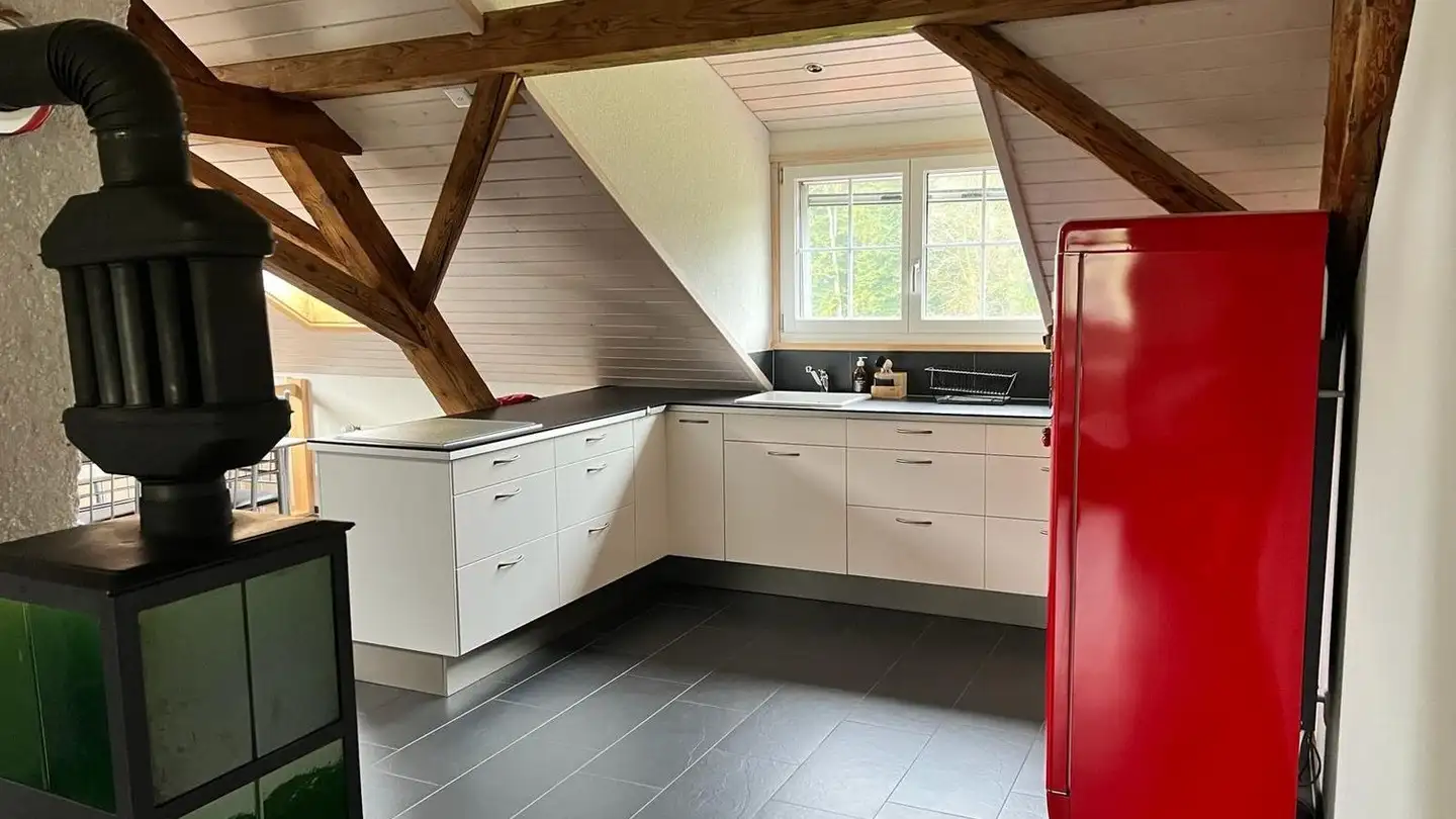 Dachgeschosswohnung mieten - Wald, 8376 Au TG - Foto 2