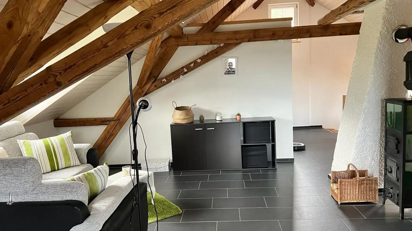 Dachgeschosswohnung mieten - Wald, 8376 Au TG - Foto 4