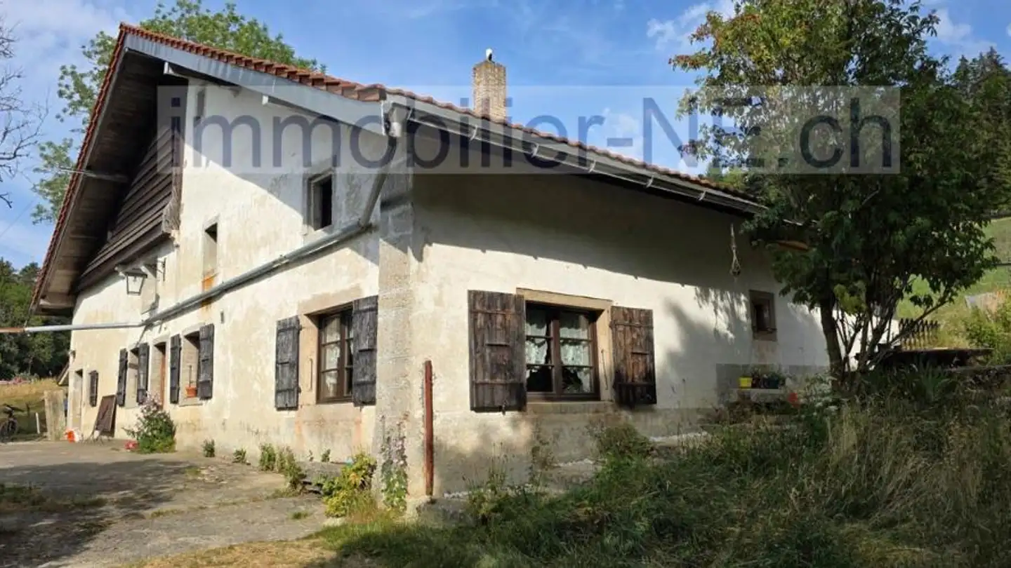 Farm for sale - 2325 Les Planchettes