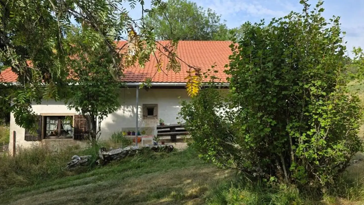 Farm for sale - 2325 Les Planchettes - Photo 2