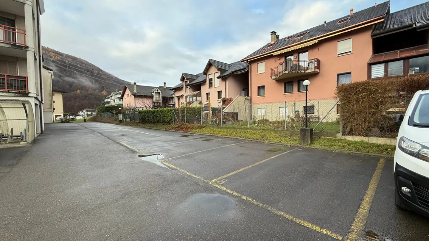 Place de parking extérieure à louer - Chemin Du Grand-Clos 35, 1869 Massongex - Photo 3