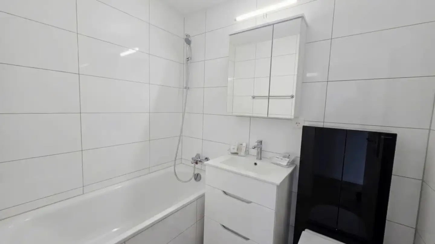 Apartment for rent - Rue Georges-Favre 4, 2400 Le Locle - Photo 3