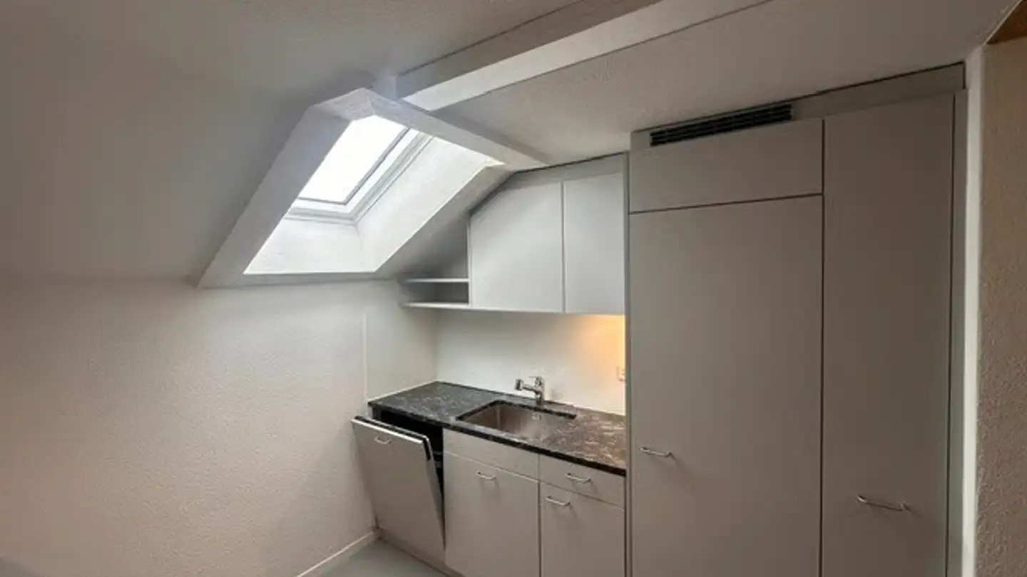 Attic flat for rent - Ebertswilerstrasse 38, 8915 Hausen am Albis - Photo 2