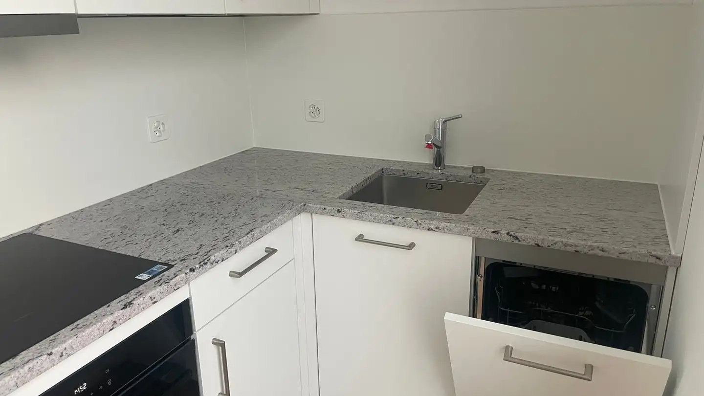 Attic flat for rent - Schauenburgerstrasse 26, 4052 Basel - Photo 2