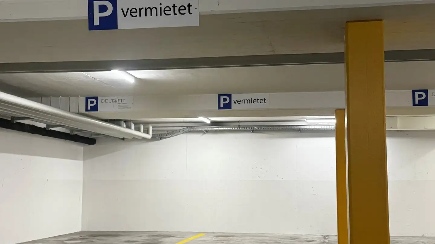 Parcheggio sotterraneo in affitto - Kempttalstrasse 11, 8320 Fehraltorf