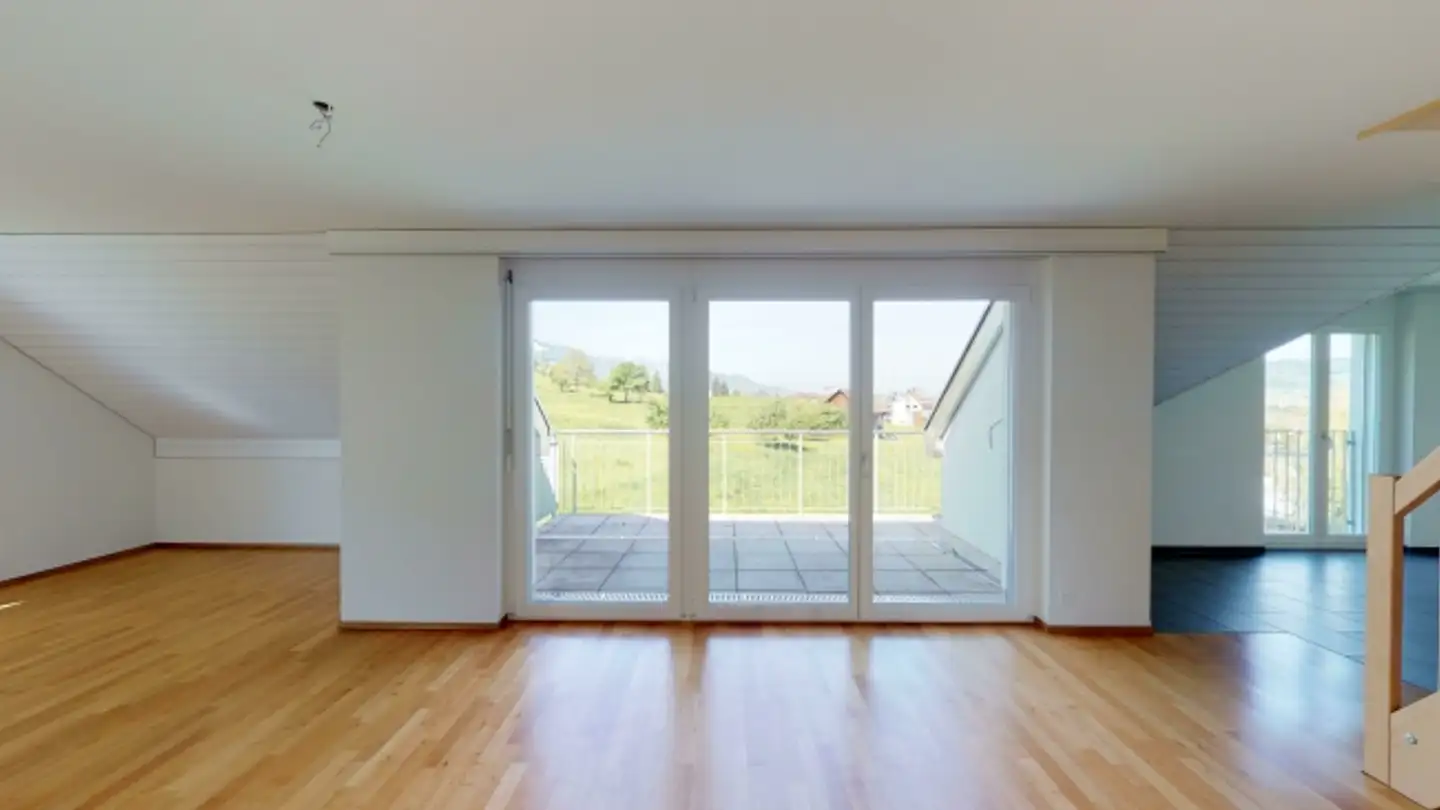 Attique à louer - Kantonsstrasse 52k, 8863 Buttikon SZ