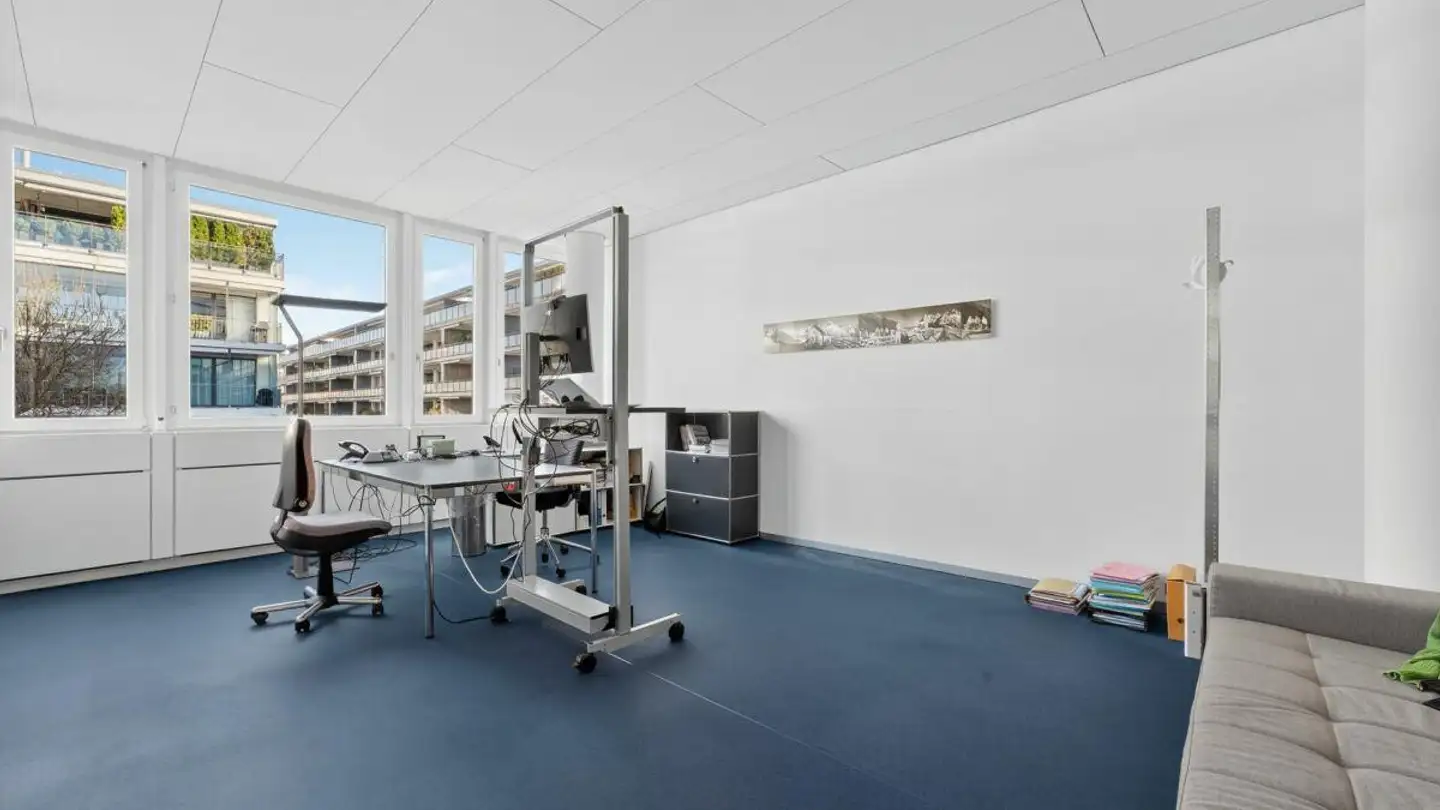 Office space for rent - Baarerstrasse 141, 6300 Zug - Photo 2