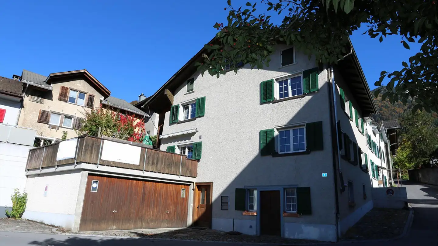 Appartement à louer - Hertenackerstrasse 1, 8753 Mollis