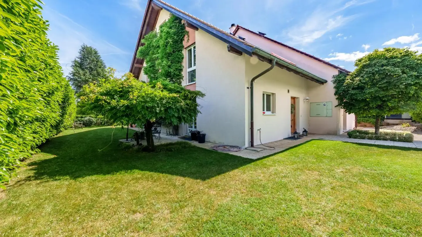 Row house for sale - 1270 Trélex - Photo 4