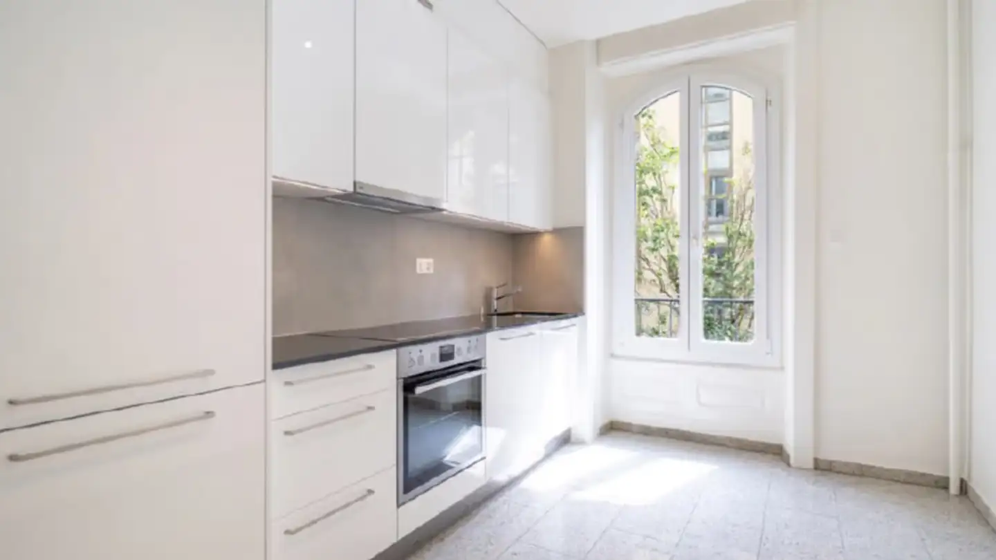 Apartment for rent - Avenue d'Evian, 1006 Lausanne - Photo 2