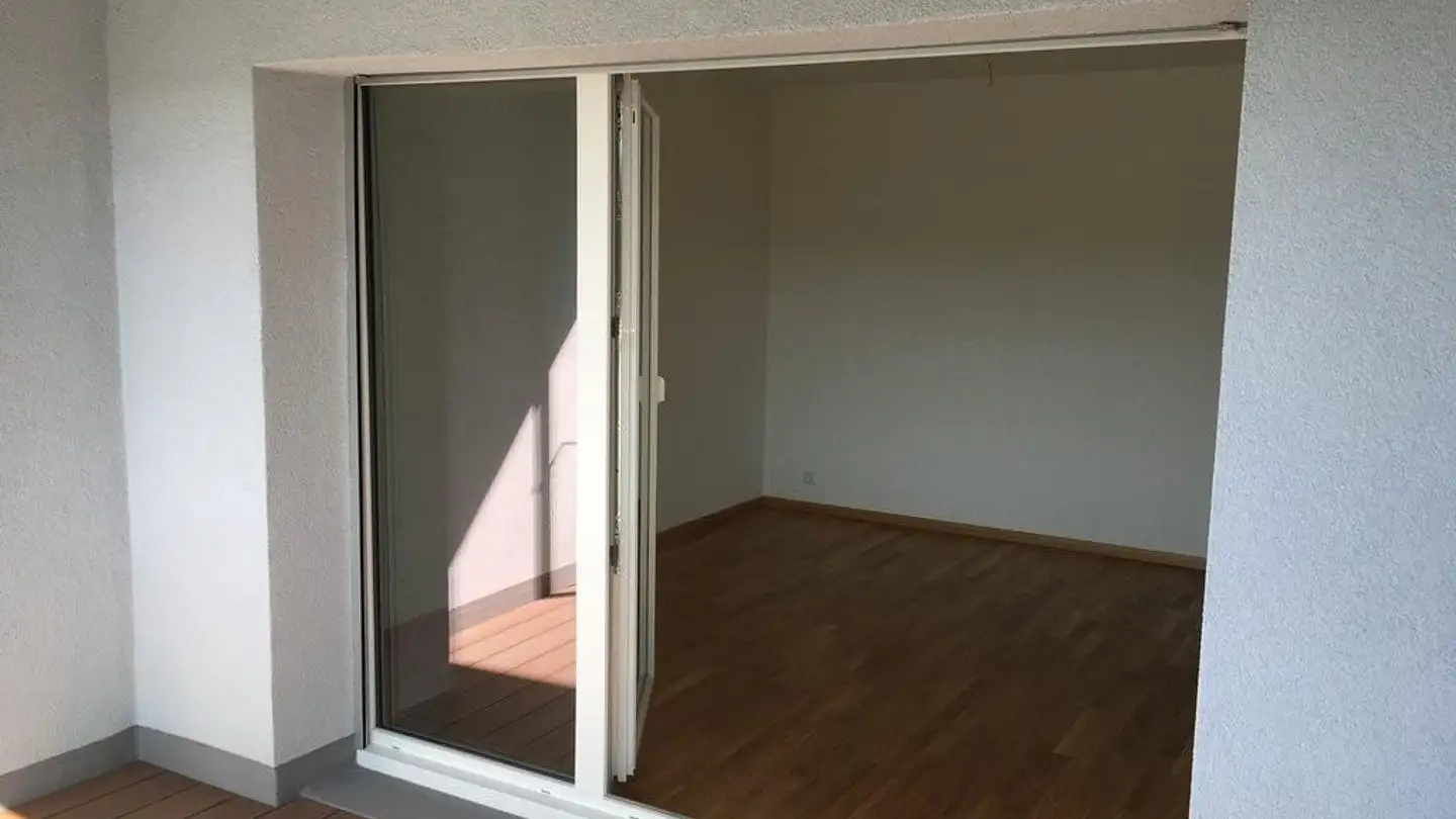 Appartement à louer - Avenue Pierre-De-Savoie 62, 1400 Yverdon-les-Bains - Photo 3