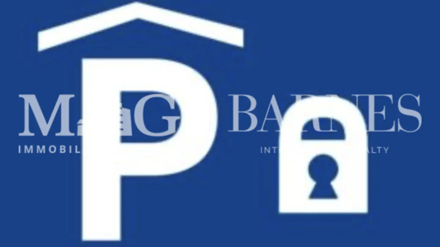 Outdoor parking space for rent - Via Angelo Baroffio 7, 6900 Lugano