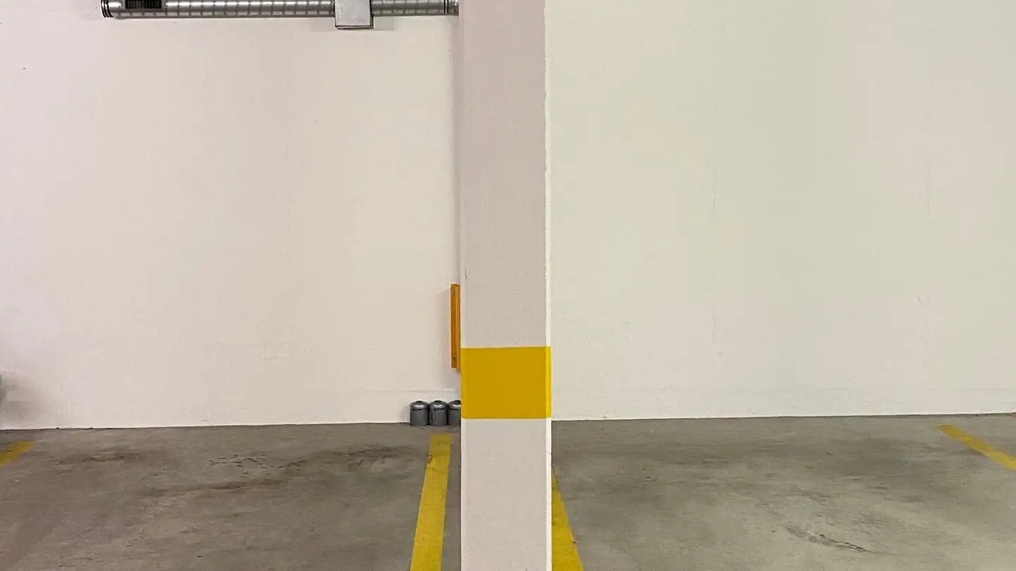 Place de parking souterraine à louer - Am Mühlebach, 8964 Rudolfstetten - Photo 2