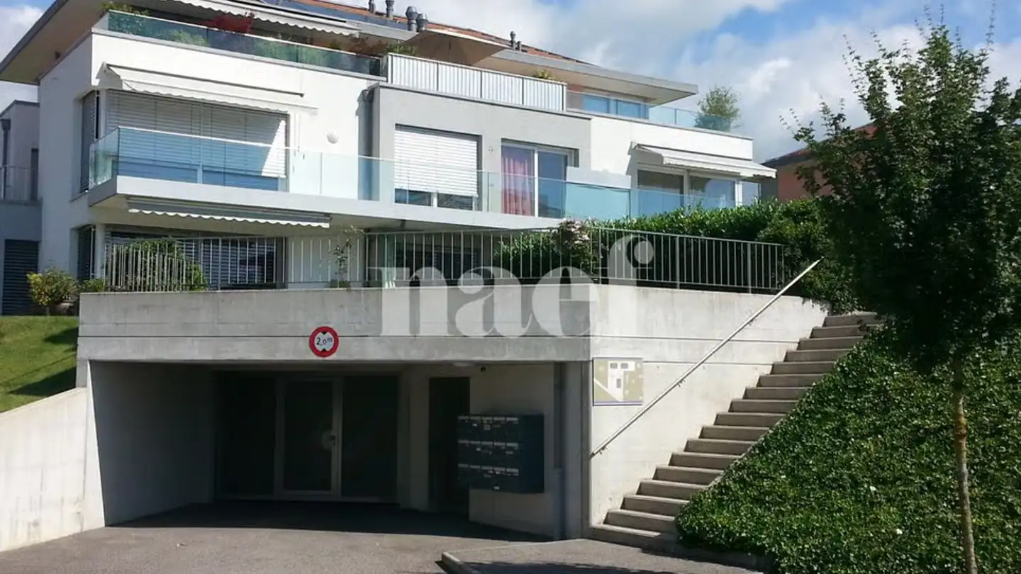 Single garage for rent - Route De Crassier 19, 1277 Borex