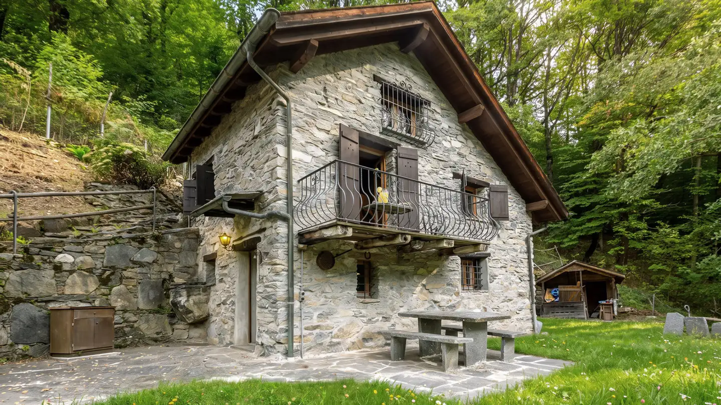 Höhlenhaus kaufen - 6683 Cerentino
