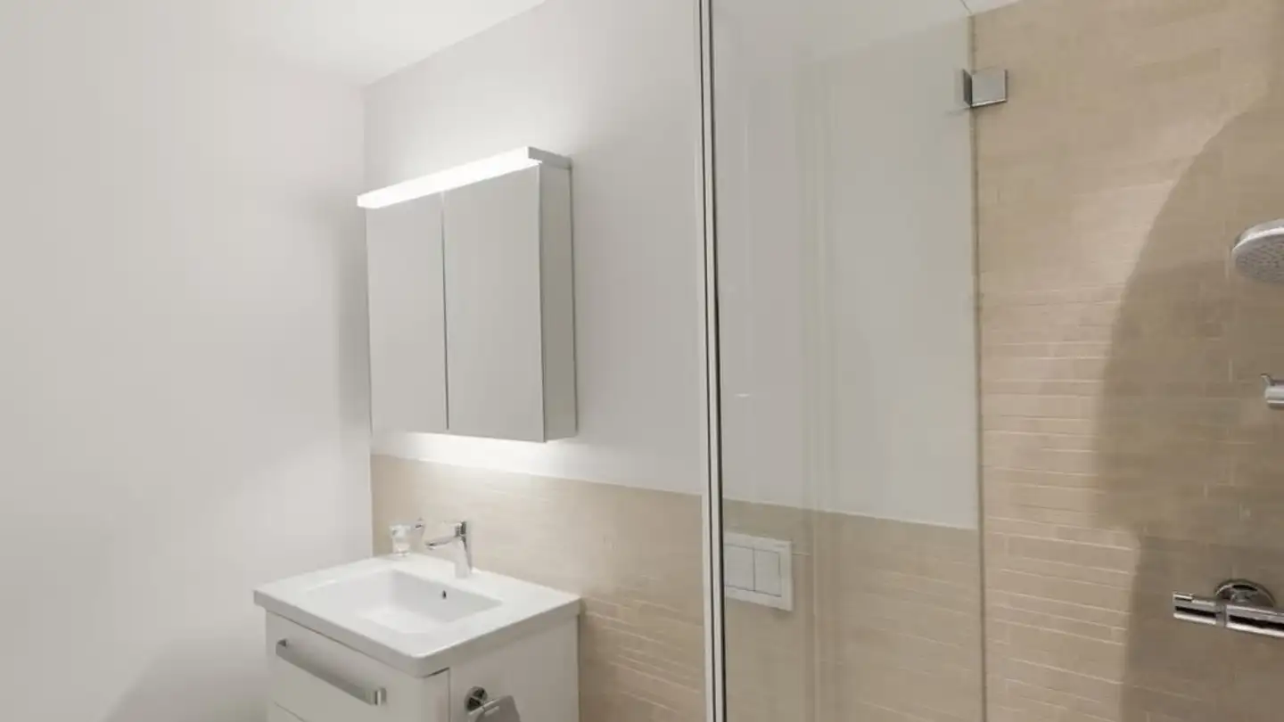 Appartement à louer - Steinmatt 5, 6404 Greppen - Photo 3