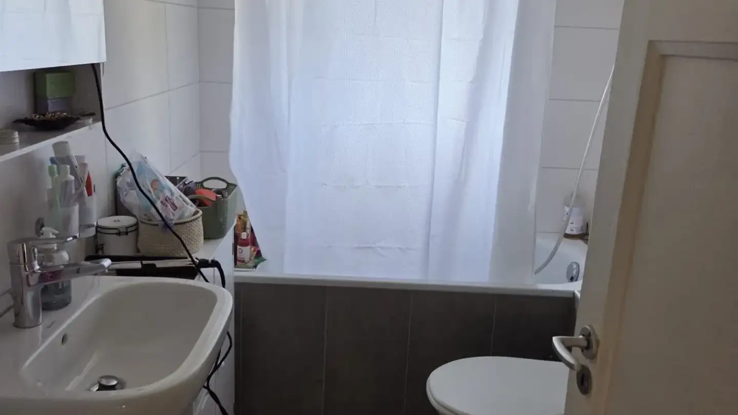 Appartamento in affitto - Rue Des Sugits 5, 2114 Fleurier - Foto 3