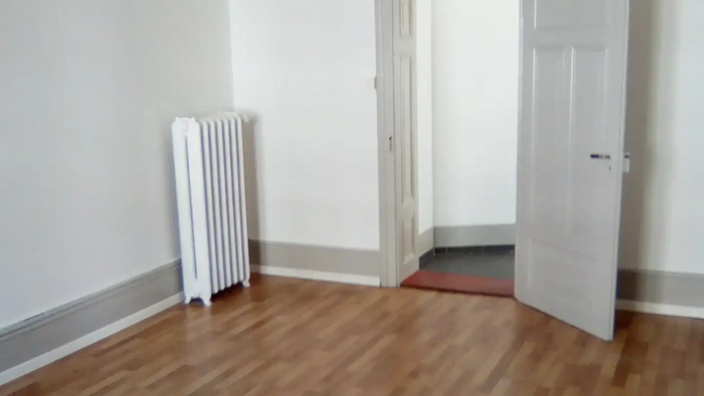 Apartment for rent - Rue Centrale 63, 2740 Moutier - Photo 3