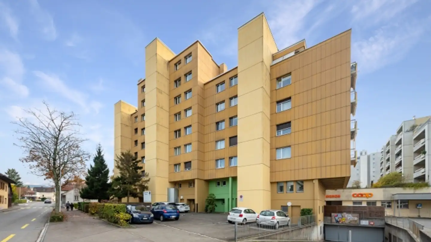 Place de parking extérieure à louer - Kirchweg 21, 5415 Nussbaumen AG