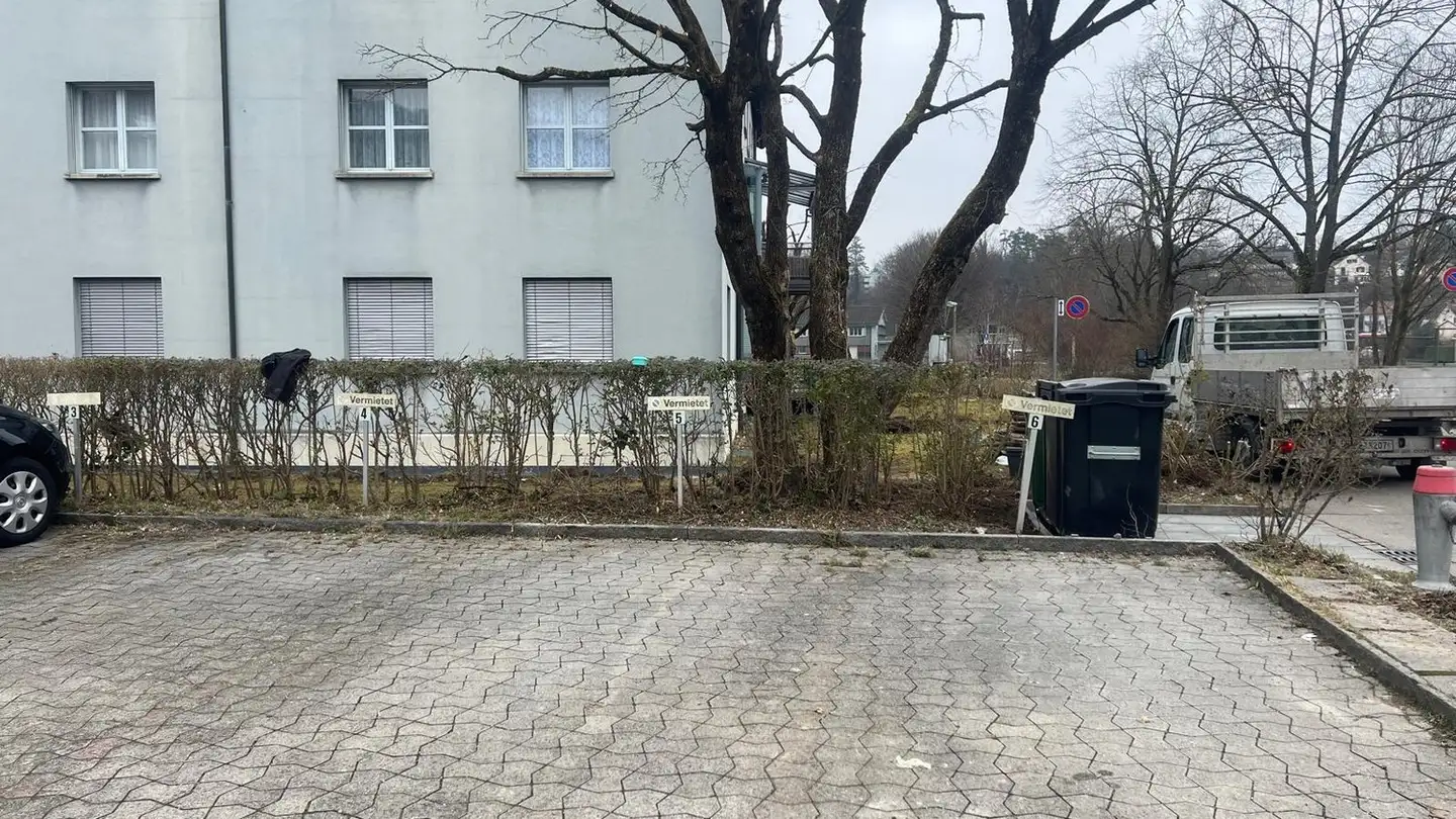 Outdoor parking space for rent - 8134 Adliswil