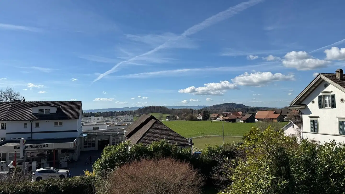 Attic flat for rent - Wigarteweg 5, 8915 Hausen am Albis