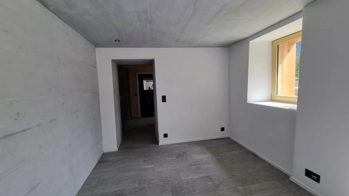 Appartamento in affitto - Via Casanova 17, 7151 Schluein - Photo 2