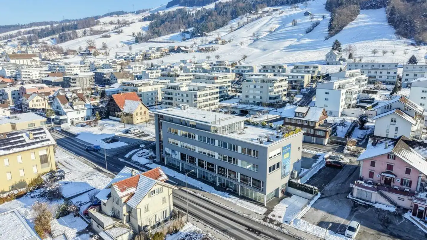 Gewerbe kaufen - Luzernerstrasse 23, 6037 Root