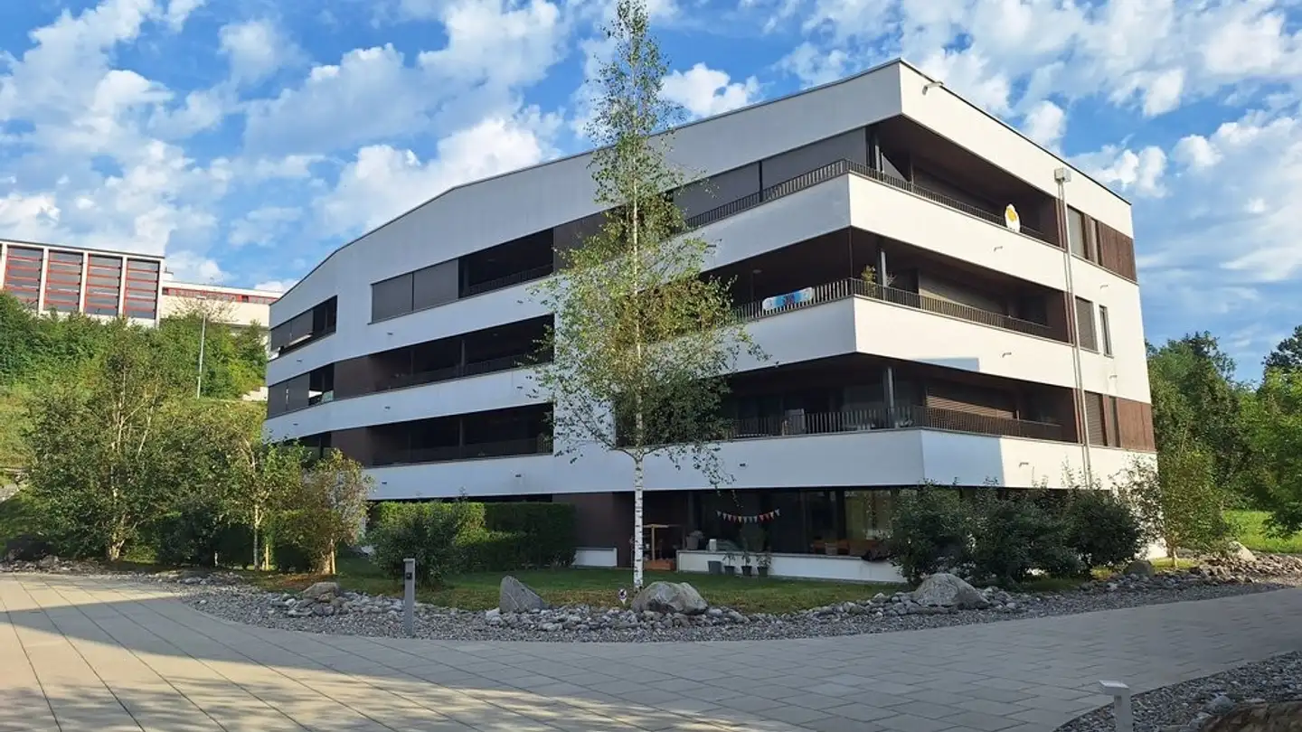 Place de parking souterraine à louer - Birkenweg 1, 6212 St. Erhard