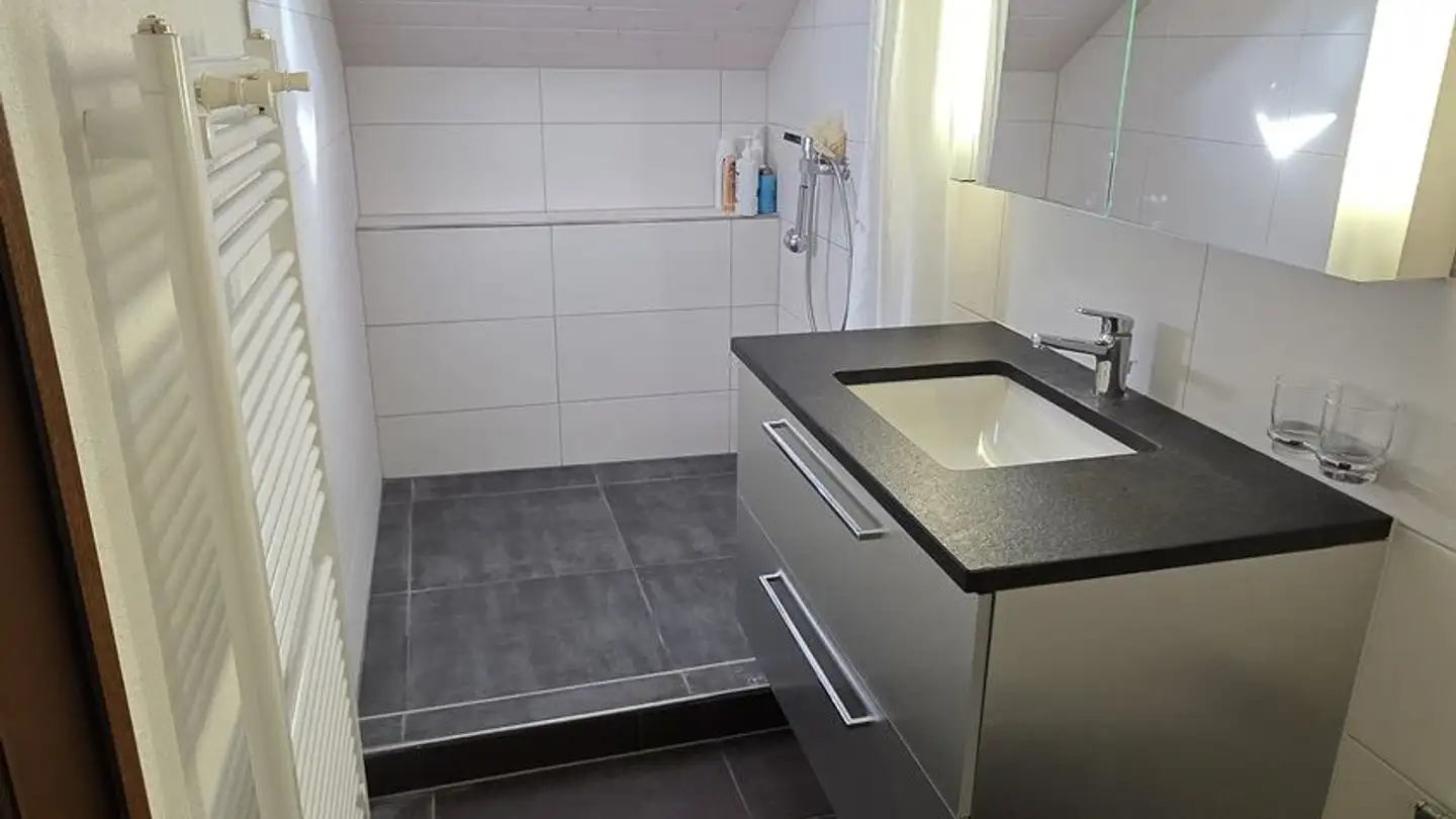 Appartamento in affitto - Thunstrasse 9, 3672 Oberdiessbach - Foto 2