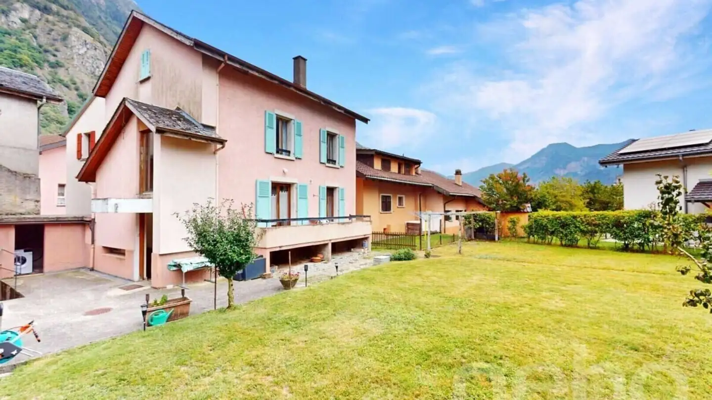 Single house for sale - 1903 Collonges