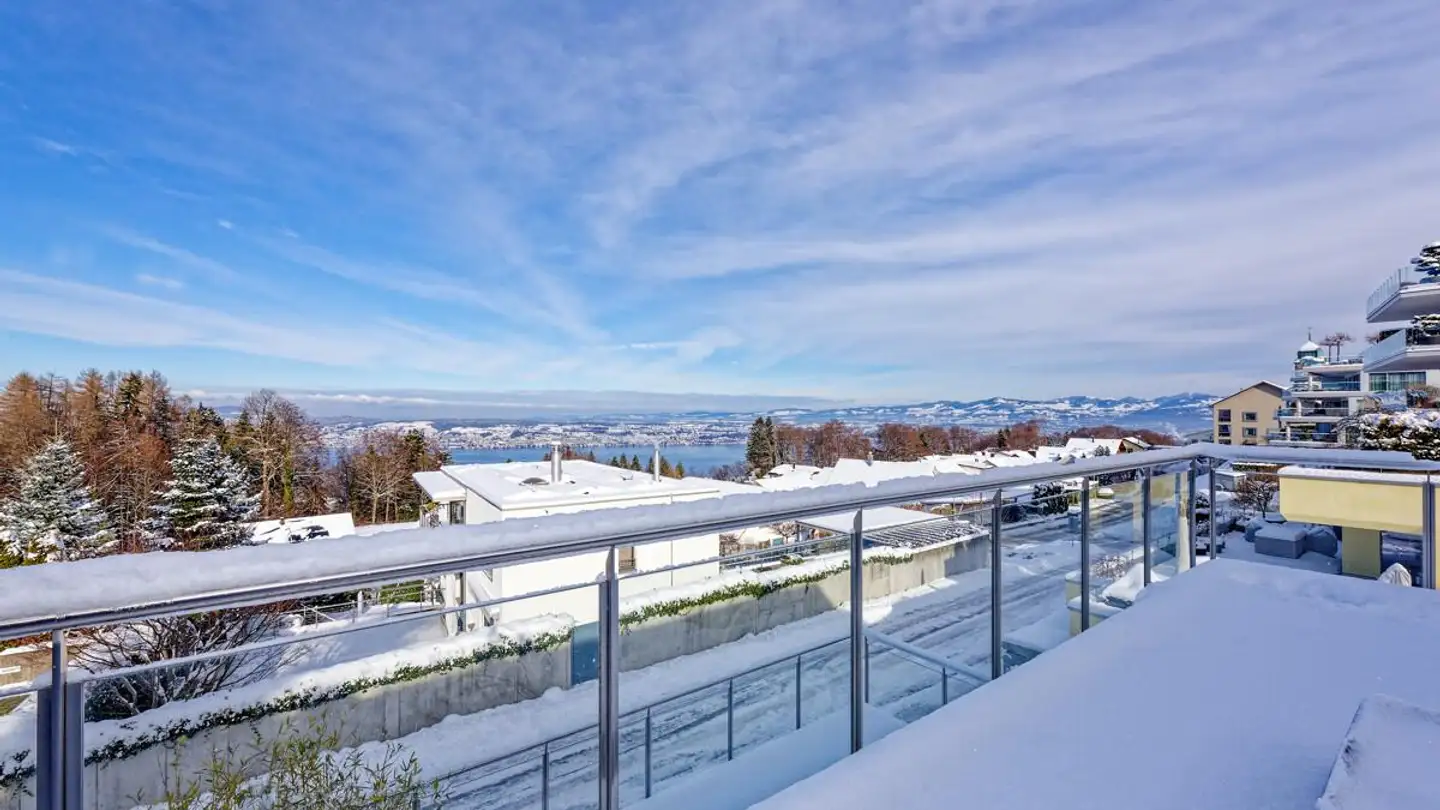 Stepped apartment for sale - 8835 Feusisberg