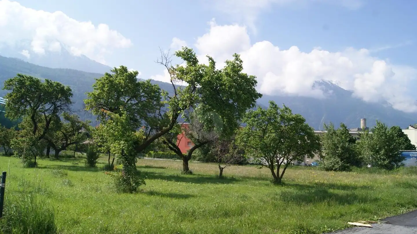 Commercial building plot for sale - 1920 Martigny - Photo 2