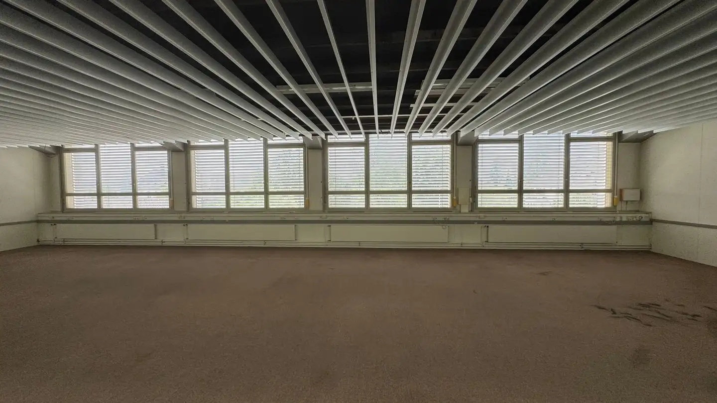 Commercial for rent - Weissensteinstrasse 81, 4500 Solothurn - Photo 3